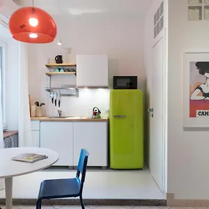 https://stylish-colorful-apt-upbeat-well-connected-milan.it-lombardy.com